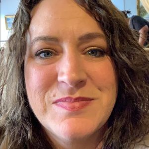 Meet your Posher, Peggy